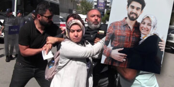 ‘Adalet ve özgürlük’ tarihine geçen bir anne: Melek Çetinkaya