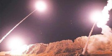 İran’dan, Irak’taki ABD askerlerinin konuşlu olduğu üssüne füzeli saldırı