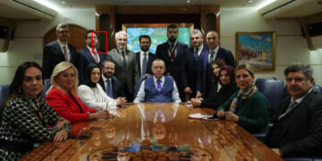 Erdoğan’ın uçağında gizlenen, Ahmet Hakan alay konusu oldu