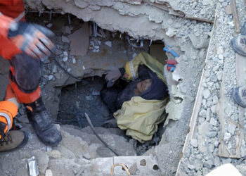 HDP’li Belediyenin deprem yardımına Valilik engeli