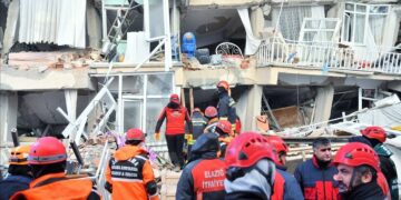 Elazığ’da deprem: 22 kişi hayatını kaybetti, 1103 kişi yaralandı