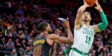 İlk yarıda double-double yaptı: Enes Kanter’den 50 yıl sonra gelen rekor