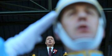 Türkiye demokrasi sıralamasında 167 ülke arasında 110. sırda
