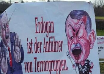 Berlin’deki Libya konferansında, Erdoğan pankartlarla protesto edildi