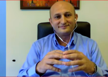 Doç. Dr. Ulaşlı: Hiçbir beklentiye girmeden, yardım isteyecek herkese yardıma hazırım