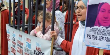 Londra’da, Türkiye’deki kadın hakları ihlalleri protesto edildi