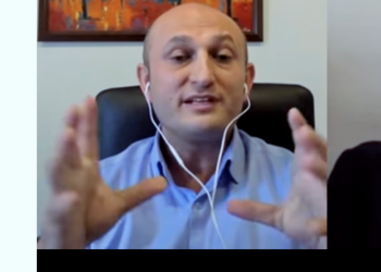 Bakan Koca  koronavirüs uzmanı KHK’lı Mustafa Ulaşlı’yla görüşecek