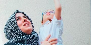 Annesiyle cezaevinde kalan Muaz Bebek, yeni hayatına alışmaya çalışıyor