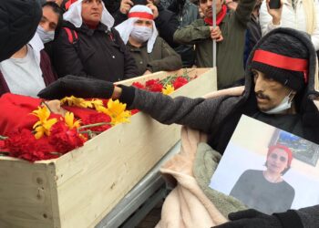 288 günden beri ölüm orucundaydı: Helin Bölek hayatını kaybetti