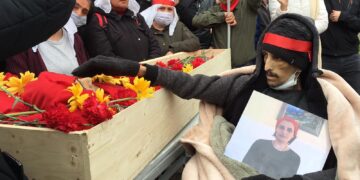288 günden beri ölüm orucundaydı: Helin Bölek hayatını kaybetti