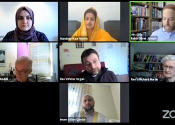 İngiltere’de dua: Dünyanın selameti için bir araya gelip dua ettiler