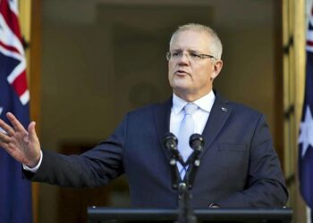 Başbakan Morrison’dan uyarı: Seyahat etmek yok, bu Paskalya evdeyiz