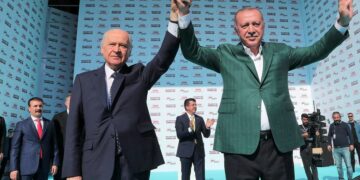 Eski MHP’li Okyan, Bahçeli için: Hep görevlidir, zaten MİT ile ilişkisi Türkeş’in mektubunda