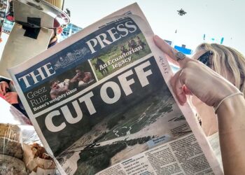 Yeni Zelanda’da bir medya şirketi 1 dolara Üst Yöneticisine satıldı