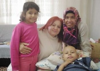  Herkesi ağlattın be Kara Efe!..  Biliyor musun nelere vesile oldun?