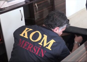 KOM Şube karantinaya alındı:Mersin’deki cadı avında gözaltında bulunanlar virüs kaptı