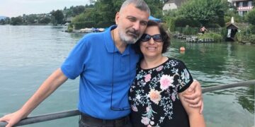 Haluk Hoca’nın eşi Esen Savaş: KHK’lılar için hasta bedenini sürüyerek savaştı