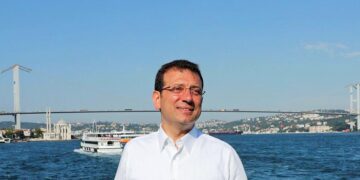 İmamoğlu’dan Kanal İstanbul tepkisi: Bu çılgın değil, çıldırmış birilerinin projesi