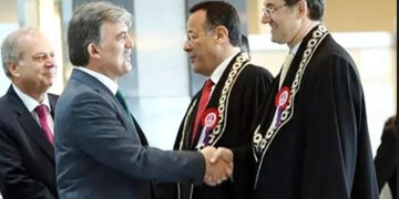 Tutuklu eski AYM Üyesi Altan:  AİHM kararına rağmen cezaevinde tutuluyorum, nefes alamıyorum
