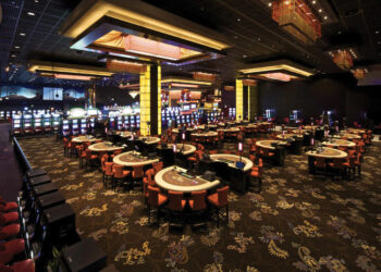 90 bin dolar ceza:12 yaşındaki çocuk, annesinin yardımıyla gazinoda poker oynadı!