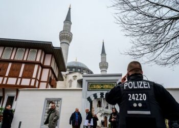 Alman hükümetinden Müslüman düşmanlığıyla mücadele hamlesi