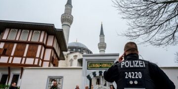Alman hükümetinden Müslüman düşmanlığıyla mücadele hamlesi