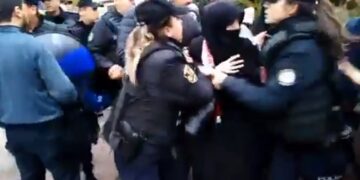 AKP rejimi, 28 Şubat’a rahmet okutuyor: Furkan Vakfı mensubu bayanların boğazı sıkılarak gözaltına alındı