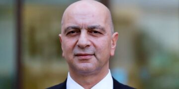 İlkokul mezunu satın alma şefi: Koza’yı göz göre göre batırıyorlar