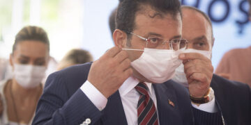İmamoğlu davet edilmedi: Sağlık Bakanı Koca’dan korkutan açıklama