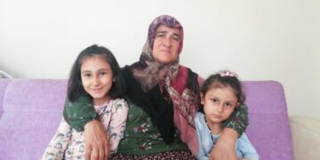 Aile boyu zulüm: Yavrularımızı salın, bizi rahat bırakın