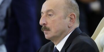 Aliyev: Ermenistan Karabağ’dan çıkış takvimi sunmalı