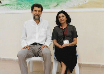 Prof. Ayşe Buğra: Eşim, ben ve 94 yaşındaki annesi işkenceyle karşı karşıyayız