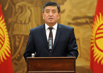 Kırgız Cumhurbaşkanı istifa etti: Halkının kanını döktüren olarak anılmak istemiyorum