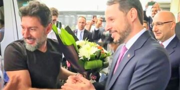 Damat’la dökülmeler başladı: AKP trolü Selman Ögüt Üniversiteden kovuldu, Atilla istifa etti