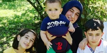 4 yıldır babası cezaevinde: 3 kardeşin annesi gözaltına alındı