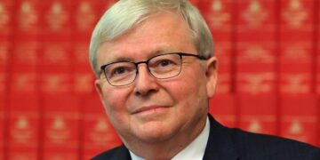 Yarım milyon destek: Eski Başbakan Rudd’dan ‘medya tekelleşmesine’ karşı kampanya