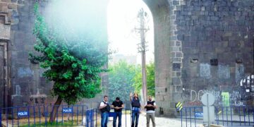 Diyarbakır’ın kadim bölgesi Sur’daki sokağa çıkma yasağı 6. yılına girdi
