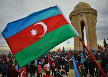Azerbaycan, Laçın’ın 28 yıl sonra işgalden kurtarılmasını kutluyor