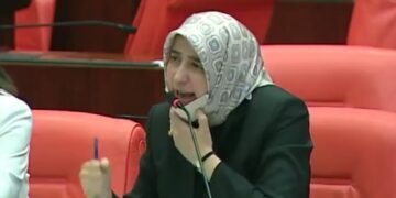 AKP’li Zengin pes dedirtti: Seçilme hakkını hayata geçiren Erdoğan’dır
