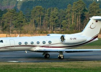 Gasp edilen Akın İpek ve Boydak ailesinin uçaklarını satıyorlar