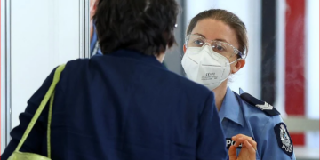 Batı Avustralya’da maske takmayanlara 50 bin dolar para cezası