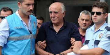 Hakan Şükür’ün babasına 3 yıl 1 ay 15 gün hapis cezası