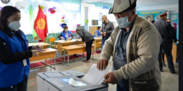 Kırgızistan referandumla Başkanlık sistemine geçti