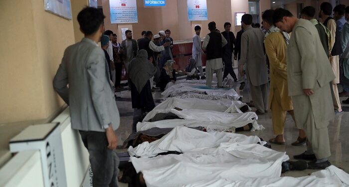 Afganistan’da okul çıkışı kız öğrencilere bombalı saldırı: Terör vahşetinde 55 ölü, 150 yaralı