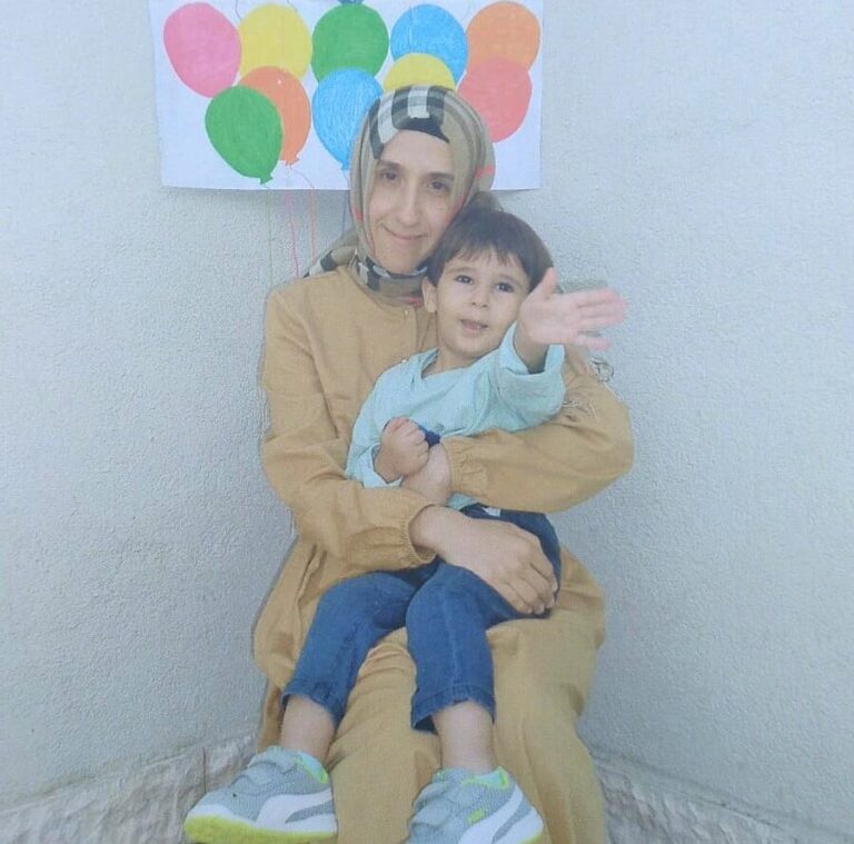 Tutsak bebek Mehmet Akif iki yıldır cezaevinden hiç