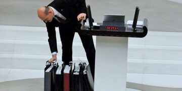 Sedat Peker’den Süleyman Soylu’ya: Bu işin sonunda delireceksin