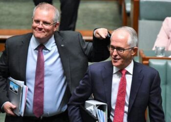 Eski Başbakan’dan halefine ağır eleştiri: Morrison doğru davranmadı, Fransa’yı bilerek aldattı