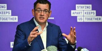 Victoria Başbakanı Daniel Andrews, Uluslararası sınırları Kasım’dan itibaren yeniden açacağını söyledi