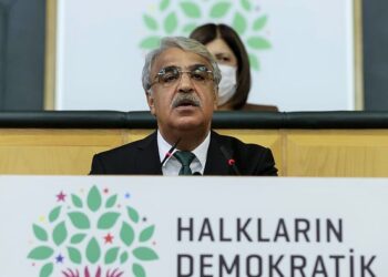 HDP Eş Genel Başkanı Sancar’dan Erdoğan’a: Kürt sorunu nasıl çözüldü de kimsenin haberi olmadı?