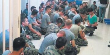5.5 yıl sonra tahliye olan askeri öğrencilerin aileleri: 15 Temmuz’un sorumlusu onlar değil, diğerlerini de serbest bırakın